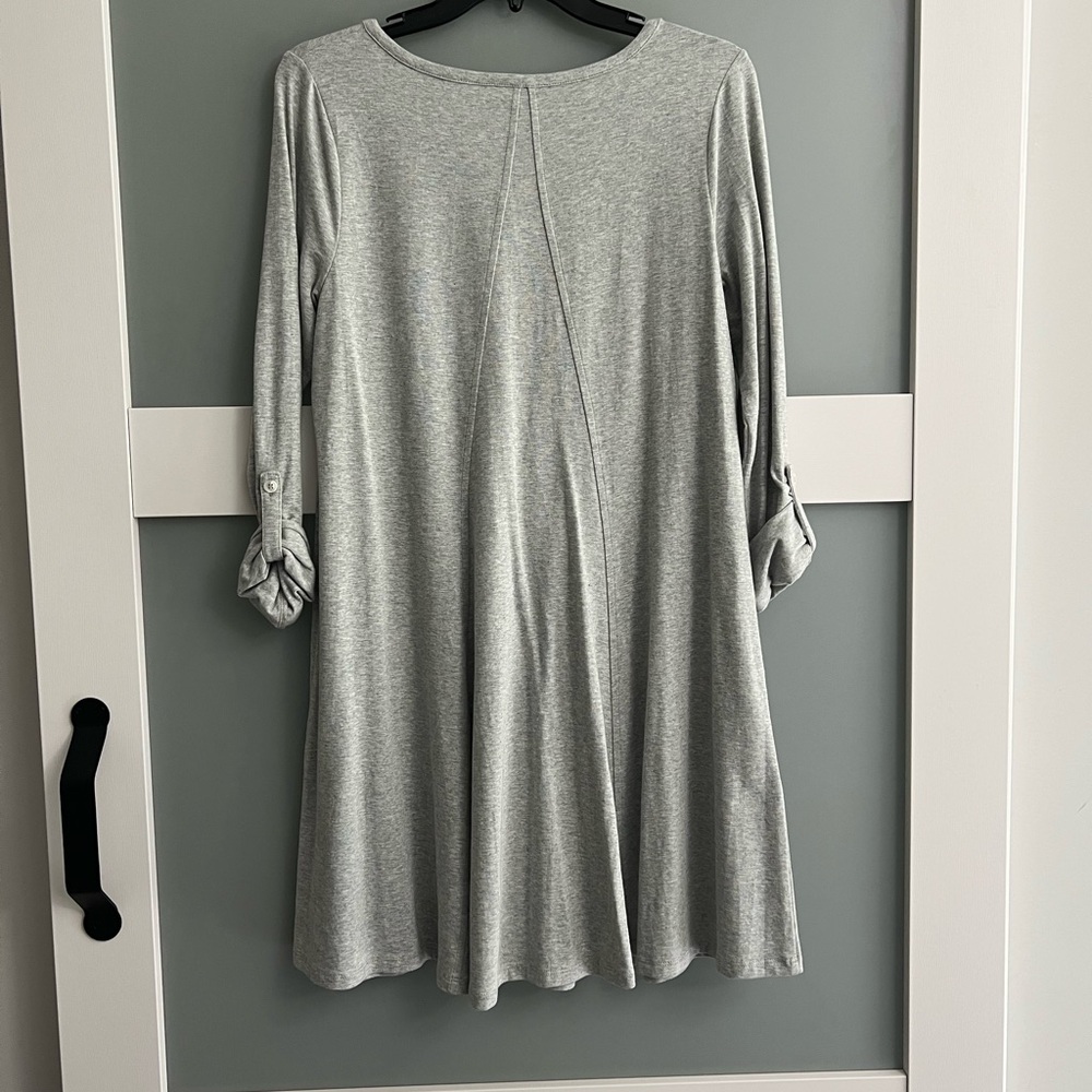 crown & ivy Light Gray Long Sleeve Dress - Picture 3 of 3